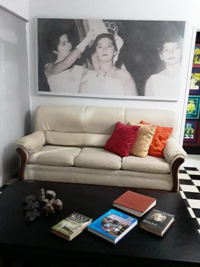 Hostel Mamy Dorme 巴兰基亚 外观 照片