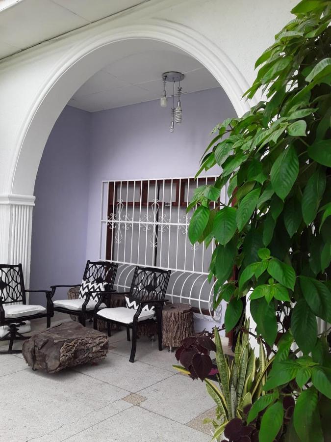 Hostel Mamy Dorme 巴兰基亚 外观 照片